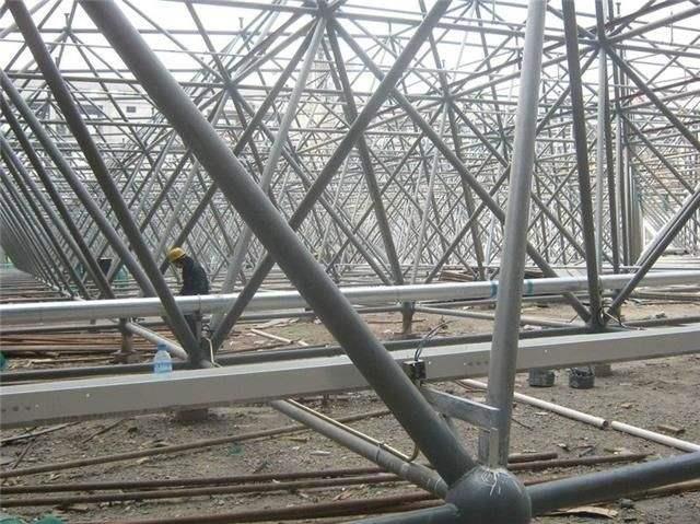 银川盘点螺栓球网架对选材方面的4点要求